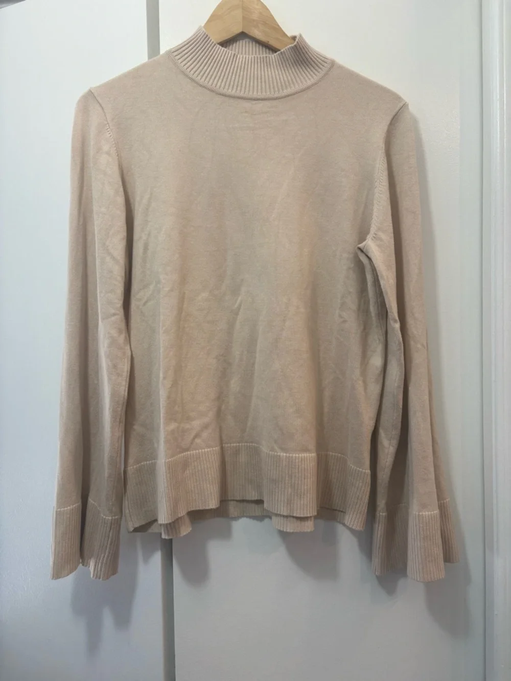 Rio & Rian Classic Cream Turtleneck Sweater - Women - Picture 1 of 4